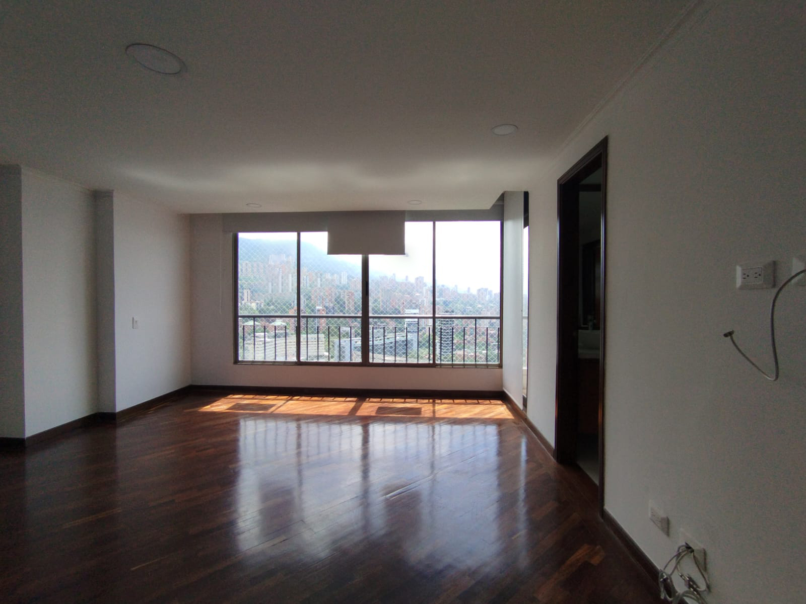 Apartamento en arriendo en El Poblado, Medellín · foto 11 de 15