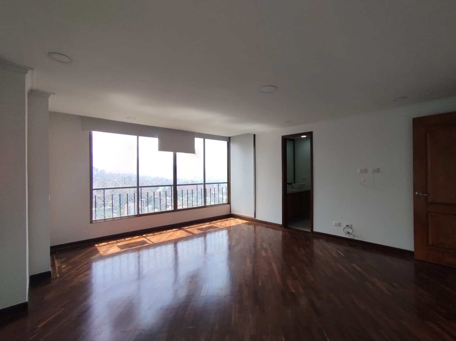 Apartamento en arriendo en El Poblado, Medellín · foto 12 de 15