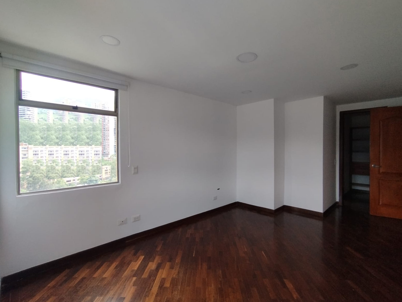Apartamento en arriendo en El Poblado, Medellín · foto 13 de 15