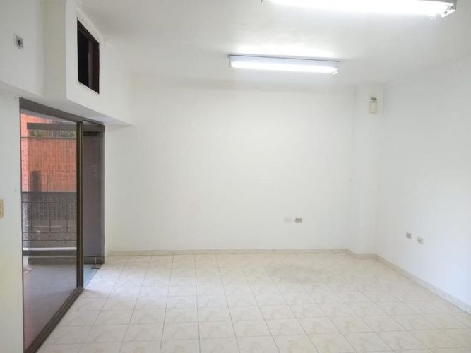 Oficina en arriendo en Colombia, Barranquilla, 33 m² · foto 12 de 13