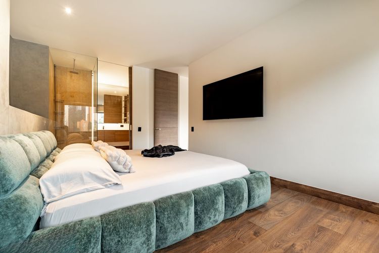 Apartamento de 2 alcobas en arriendo en El Poblado, Medellín, 65 m² · foto 7 de 17