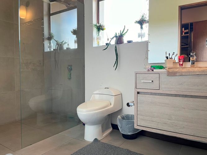 Casa de 3 alcobas en venta en Pantanillo, El Retiro, 310 m² · foto 3 de 20