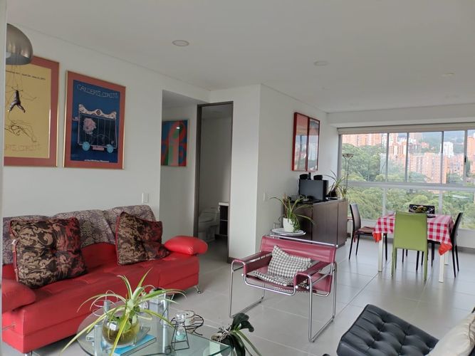 Apartamento de 3 alcobas en venta en El Poblado, Medellín, 154 m² · foto 5 de 20