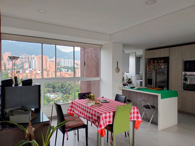 Apartamento de 3 alcobas en venta en El Poblado, Medellín, 154 m² · foto 15 de 20