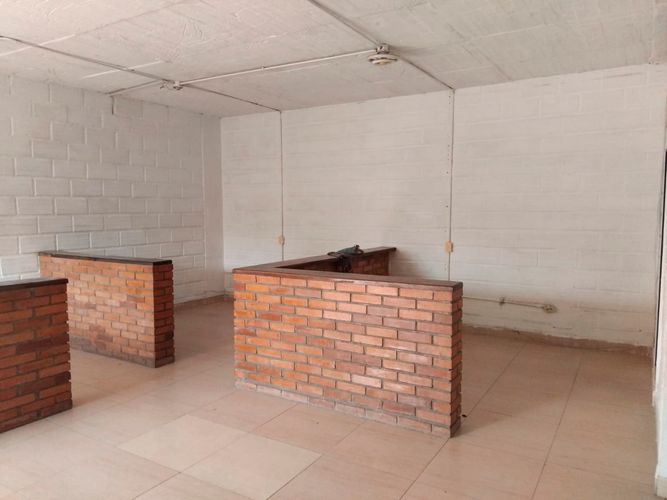 Bodega en arriendo en Laureles, Medellín, 460 m² · foto 9 de 19