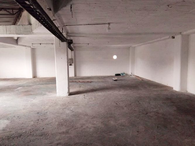 Bodega en arriendo en Laureles, Medellín, 460 m² · foto 18 de 19