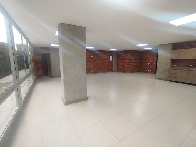 Oficina en arriendo en El Poblado, Medellín, 109 m² · foto 9 de 19