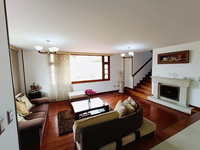 Casa de 4 alcobas en venta en Bojaca, Chía, 437 m² · foto 10 de 24