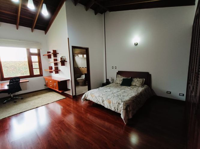 Casa de 4 alcobas en venta en Bojaca, Chía, 437 m² · foto 22 de 24