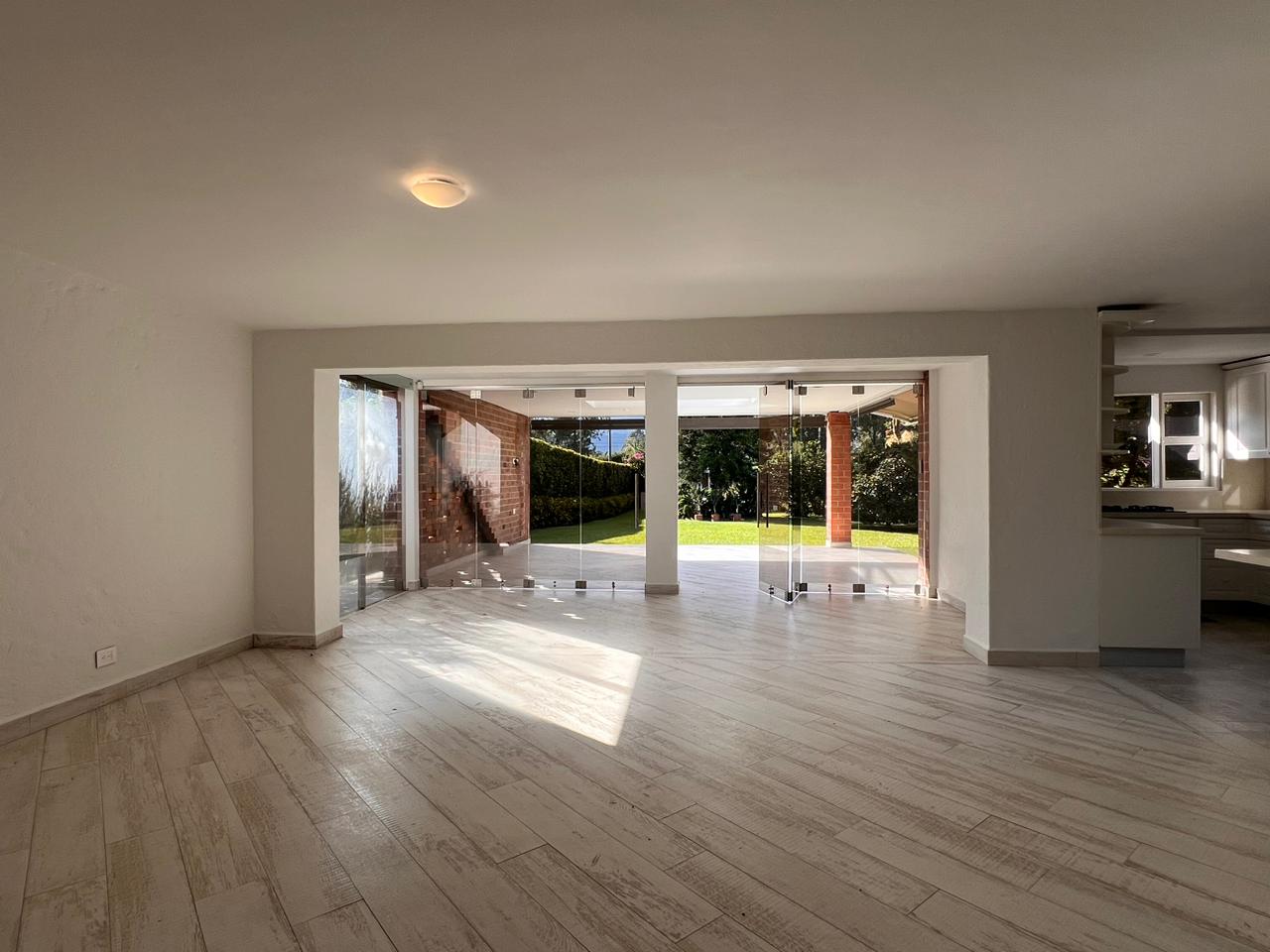 3BR House in Llano Grande (320 m²)
