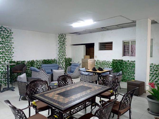 Local en arriendo en Laureles, Medellín, 257 m² · foto 14 de 15