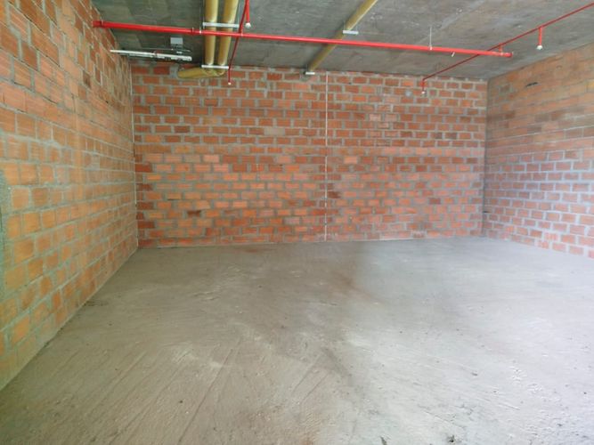 Local en arriendo en El Poblado, Medellín, 81 m² · foto 3 de 9
