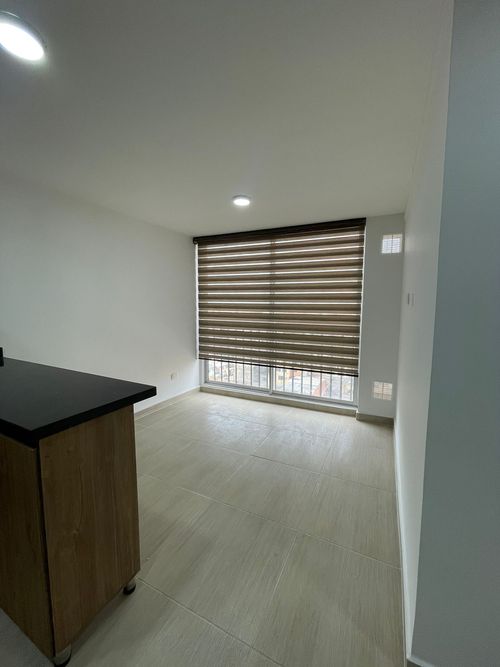 Apartamento en venta en Fontibon, Bogotá · foto 4 de 13
