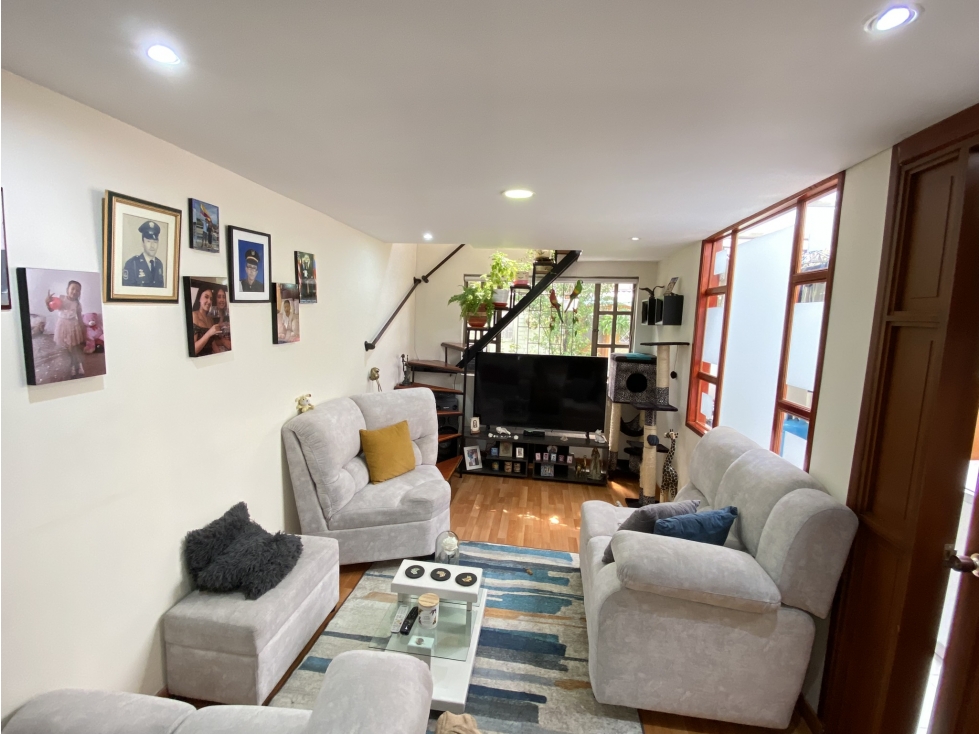 Casa en venta en Fontibon, Bogotá · foto 6 de 24
