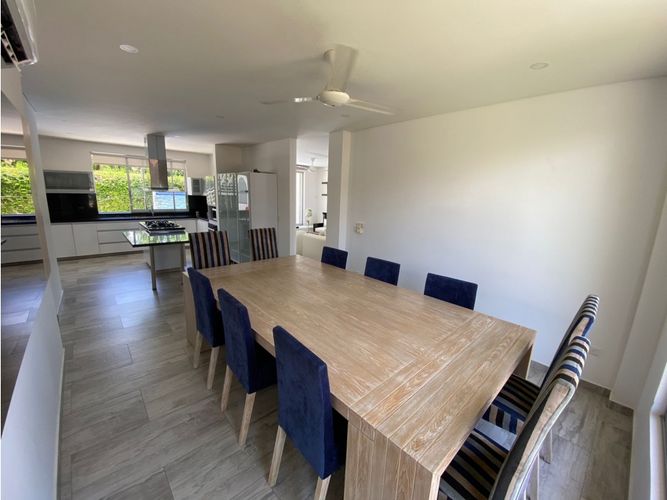 Casa de 6 alcobas en venta en Ricaurte, Ricaurte, 689 m² · foto 10 de 20
