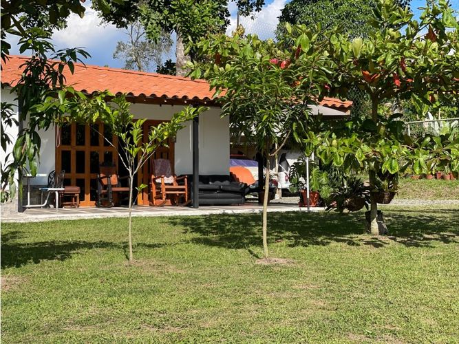 Finca en venta en Baraya, Armenia, 154 m² · foto 3 de 24