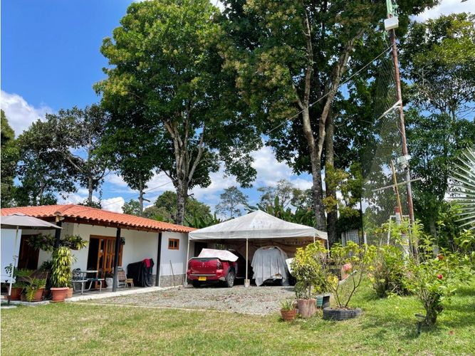 Finca en venta en Baraya, Armenia, 154 m² · foto 4 de 24