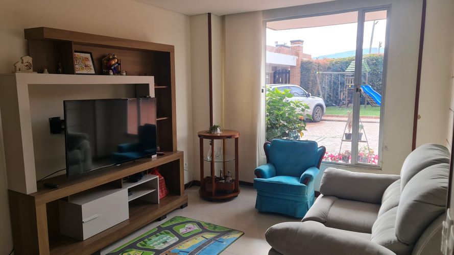 Casa de 4 alcobas en venta en Vereda La Balsa, Chía, 198 m² · foto 3 de 23