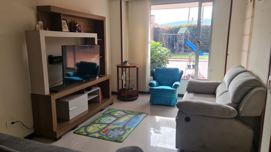 Casa de 4 alcobas en venta en Vereda La Balsa, Chía, 198 m² · foto 4 de 23