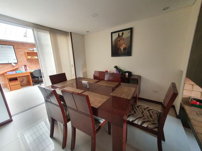 Casa de 4 alcobas en venta en Vereda La Balsa, Chía, 198 m² · foto 5 de 23