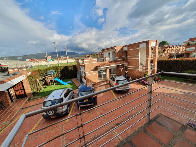 Casa de 4 alcobas en venta en Vereda La Balsa, Chía, 198 m² · foto 13 de 23