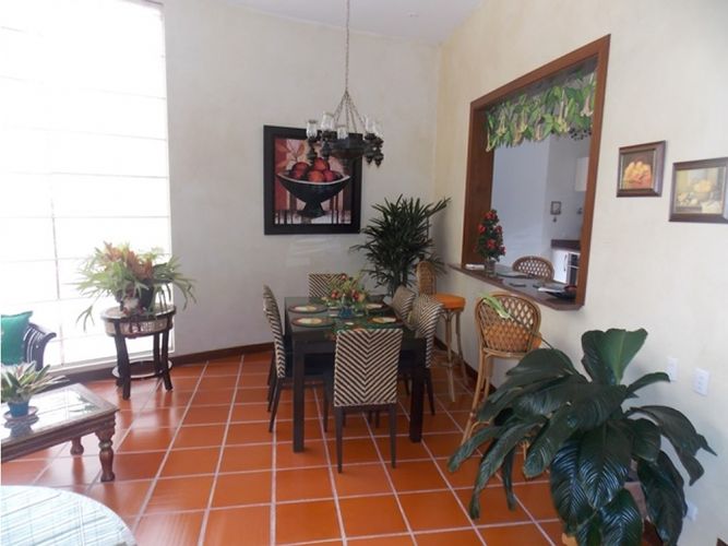 Casa de 4 alcobas en venta en Chuscal, Sopó, 400 m² · foto 4 de 20
