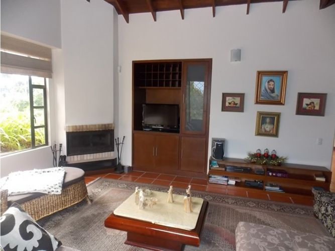 Casa de 4 alcobas en venta en Chuscal, Sopó, 400 m² · foto 5 de 20