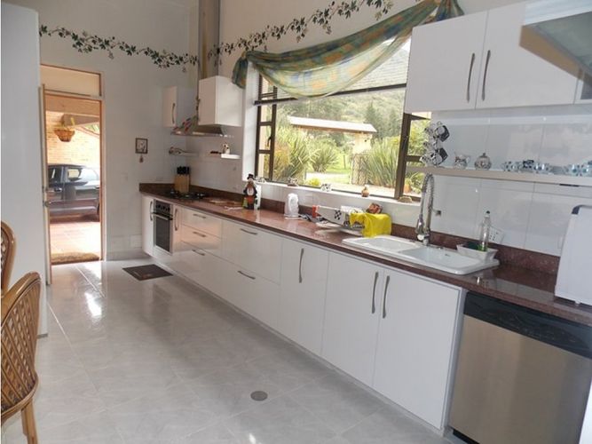 Casa de 4 alcobas en venta en Chuscal, Sopó, 400 m² · foto 15 de 20