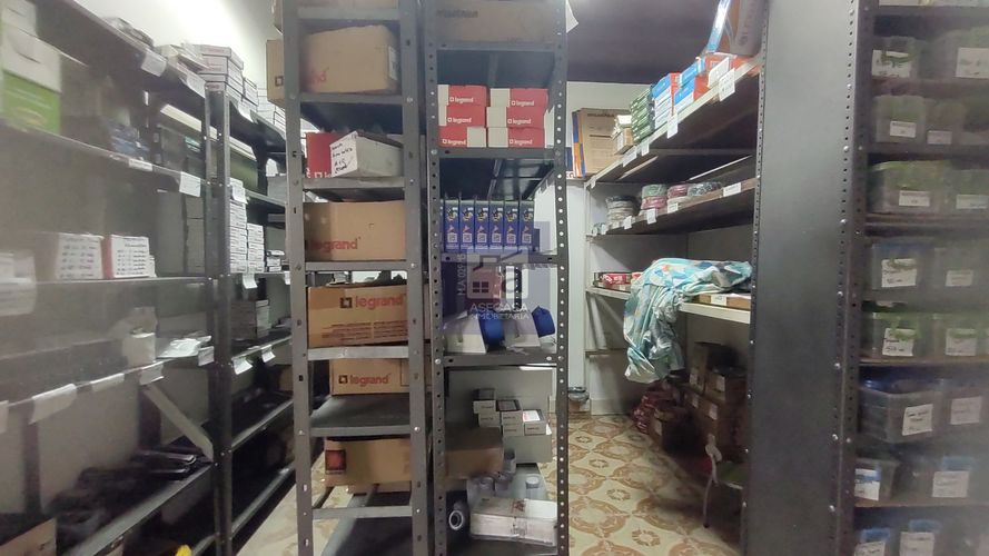 Bodega en venta en Alarcon, Bucaramanga, 400 m² · foto 9 de 12