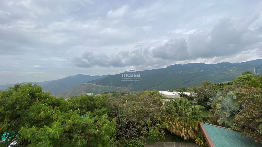 Casa de 5 alcobas en venta en Arroyohondo, Yumbo, 497 m² · foto 6 de 12