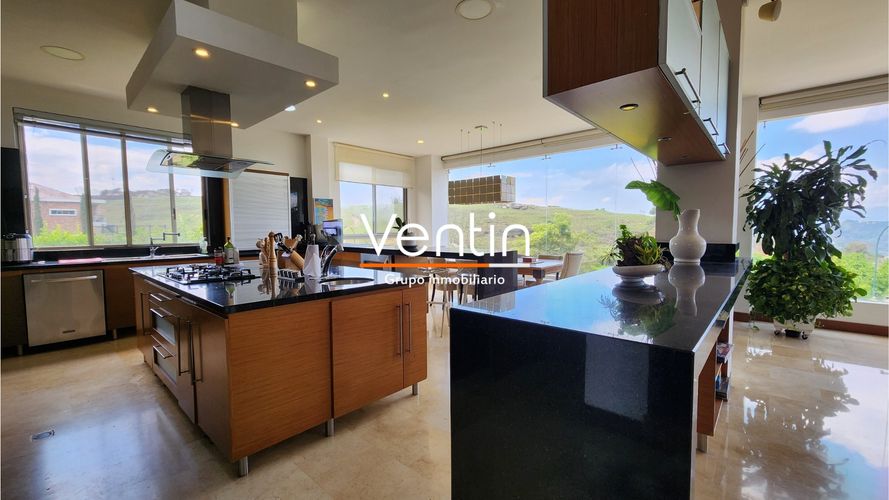 Casa de 5 alcobas en venta en Ruitoque Condominio, Piedecuesta, 790 m² · foto 4 de 20