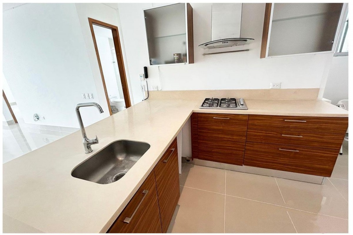 Apartamento en venta en Castillogrande, Cartagena · foto 5 de 7