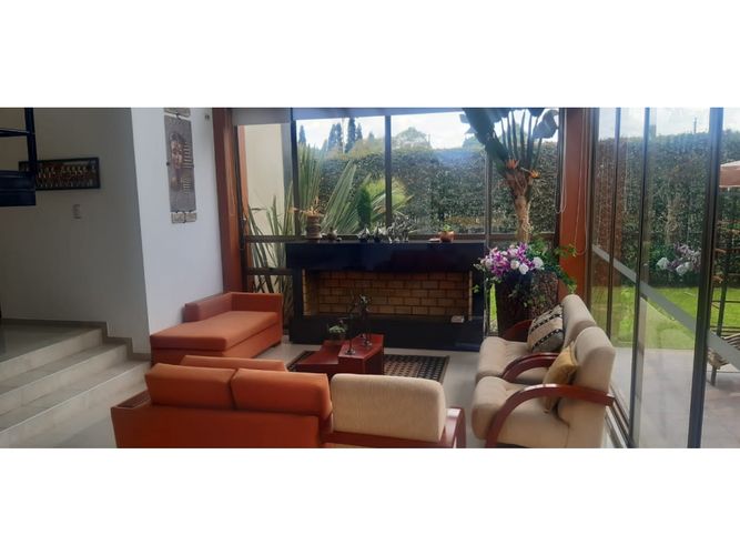 Casa de 5 alcobas en venta en El Bejucal, Cajicá, 396 m² · foto 15 de 23