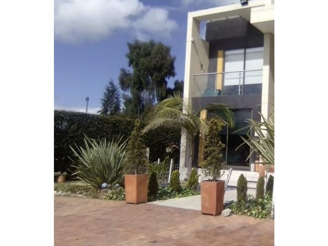 Casa de 5 alcobas en venta en El Bejucal, Cajicá, 396 m² · foto 6 de 23