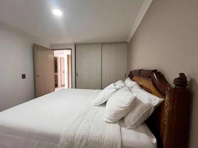 Apartamento de 3 alcobas en arriendo en El Poblado, Medellín, 110 m² · foto 7 de 14