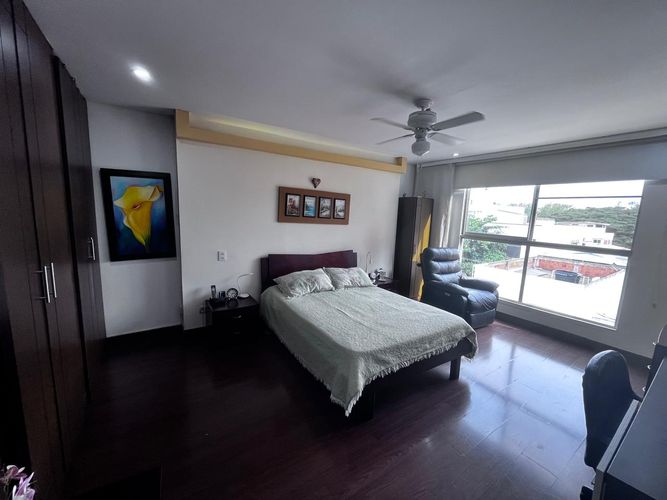 Apartamento en venta en Ciudad Jardin, Cali · foto 12 de 18