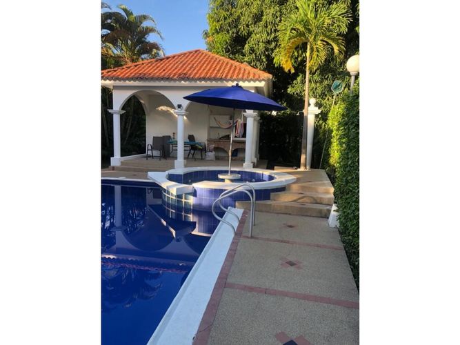 Casa de 3 alcobas en venta en Girardot, Girardot, 247 m² · foto 24 de 24