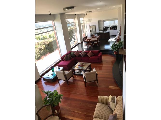 Casa de 5 alcobas en venta en Aposentos, Sopó, 472 m² · foto 4 de 24