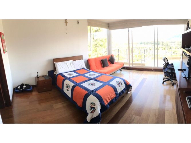 Casa de 5 alcobas en venta en Aposentos, Sopó, 472 m² · foto 7 de 24