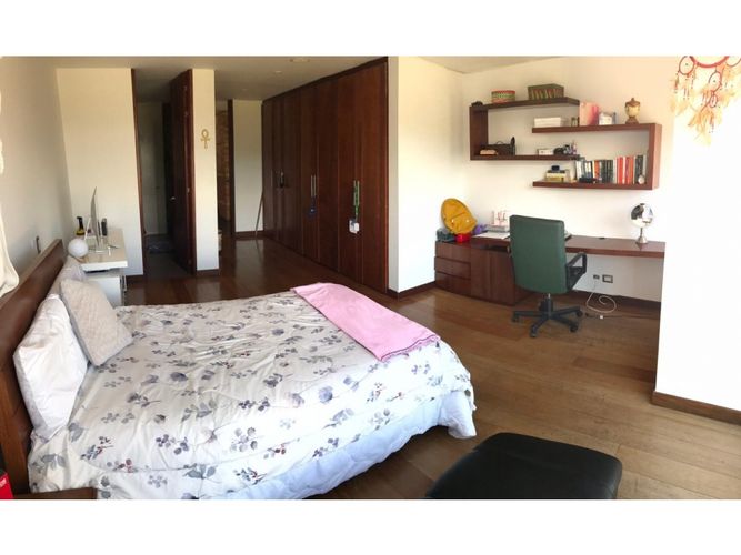 Casa de 5 alcobas en venta en Aposentos, Sopó, 472 m² · foto 13 de 24
