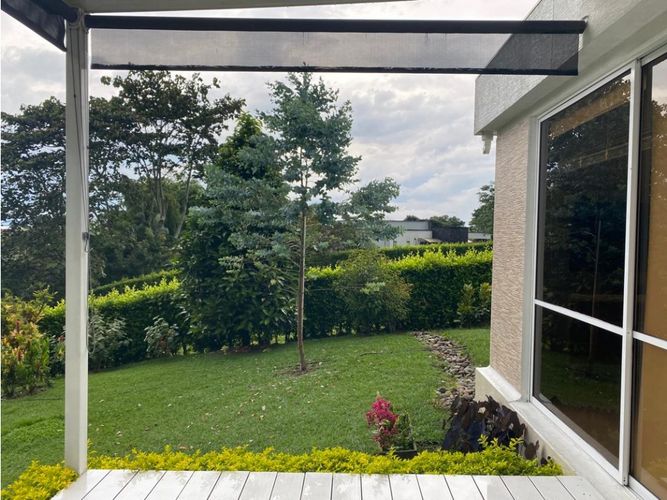 Casa de 3 alcobas en venta en El Caimo, Armenia, 260 m² · foto 9 de 10
