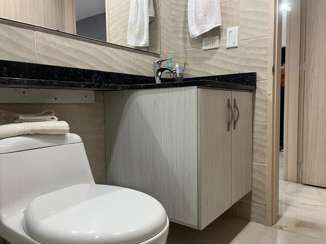 Apartamento de 3 alcobas en venta en El Poblado, Medellín, 144 m² · foto 10 de 19