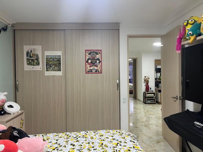 Apartamento de 3 alcobas en venta en El Poblado, Medellín, 144 m² · foto 13 de 19