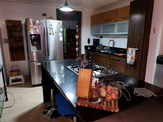 Apartamento de 3 alcobas en venta en El Poblado, Medellín, 226 m² · foto 6 de 15