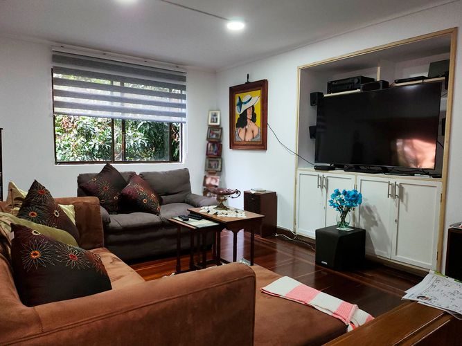 Apartamento de 3 alcobas en venta en El Poblado, Medellín, 226 m² · foto 7 de 15