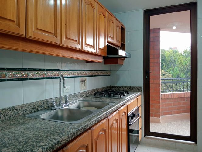 Apartamento de 4 alcobas en venta en Conquistadores, Medellín, 165 m² · foto 7 de 20
