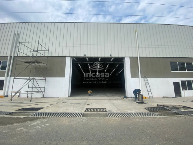 Bodega en arriendo en Obando, Palmira, 1905 m² · foto 12 de 13