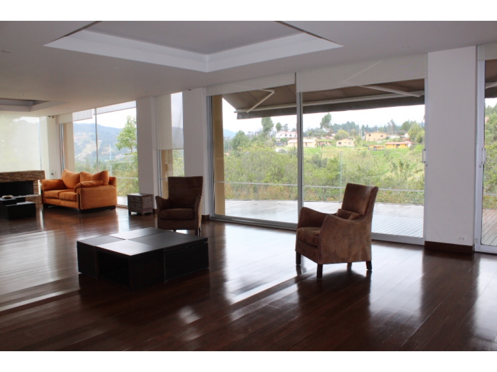 Casa en venta en El Hato, La Calera · foto 2 de 24