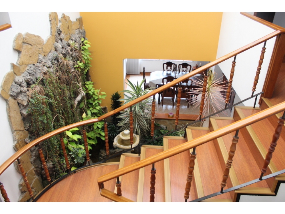 Casa en venta en Niza, Bogotá · foto 8 de 24