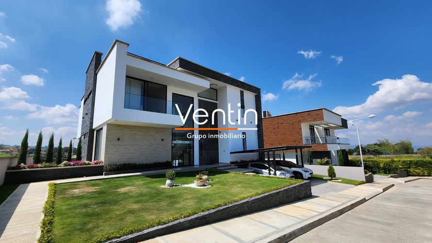Casa de 4 alcobas en venta en Conjunto Residencial Punta Ruitoque, Floridablanca, 259 m² · foto 3 de 24